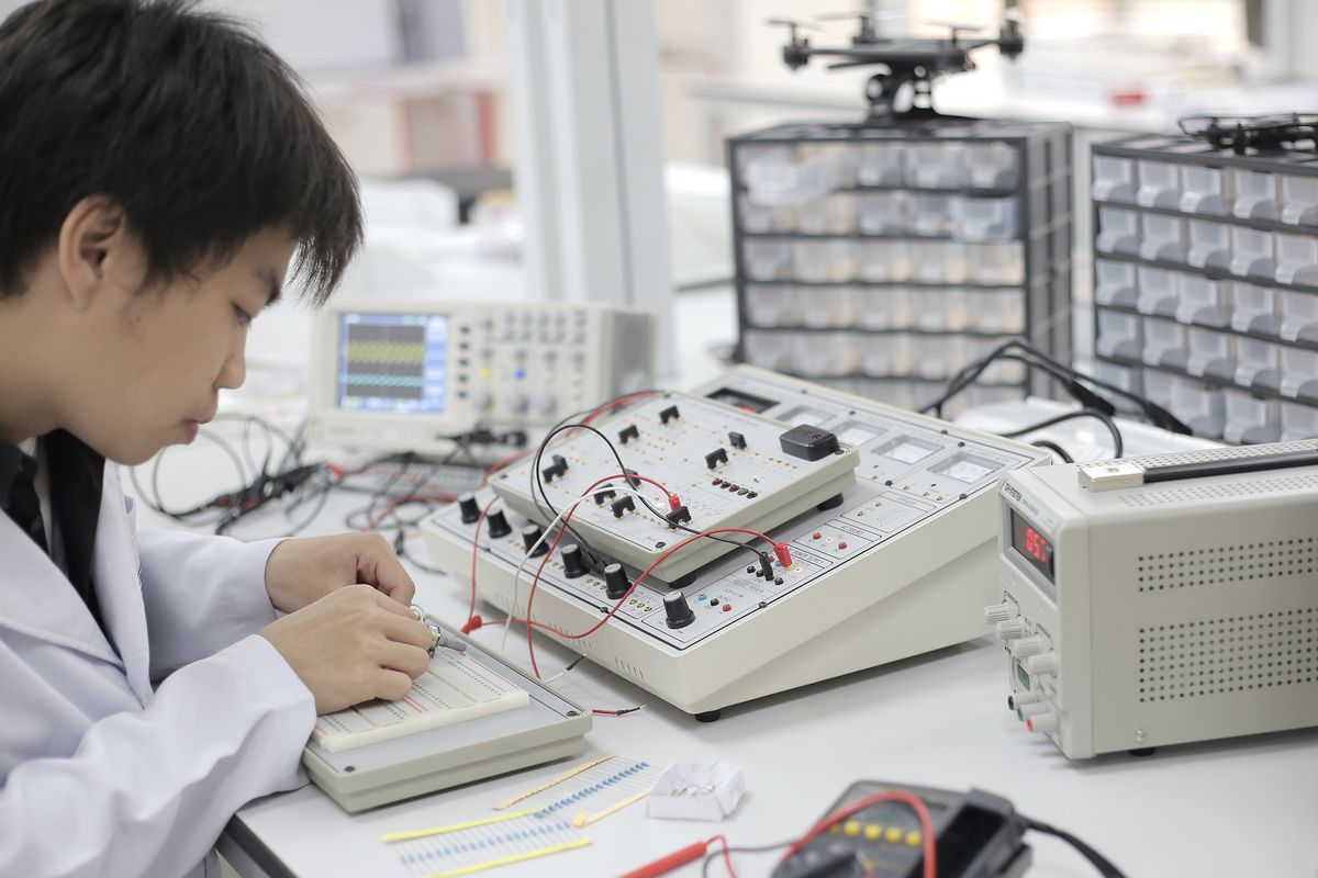 Inovasi Sains dan Teknologi Terbaru 2025