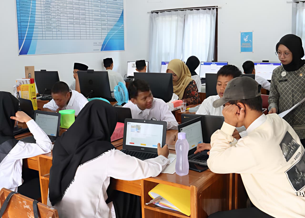 12 Langkah Inovasi SMK Wikrama Bogor Laboratorium Keamanan Siber Terdepan